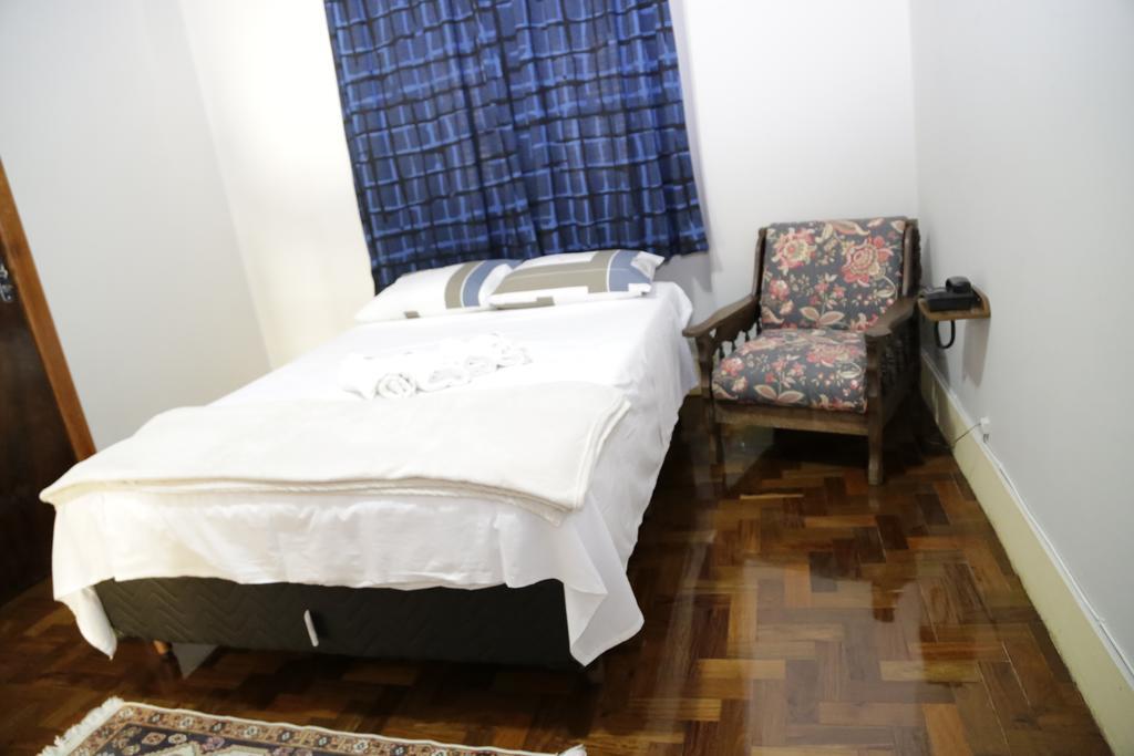 Hotel Pousada & Eventos Cassino Caeté Quarto foto
